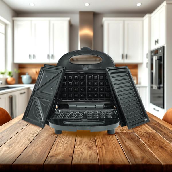 Sandwich Maker 700W 3-in-1