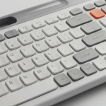 لوحة مفاتيح لاسلكية  2.4G وبلوتوث (BT) ZPCK-WLLWK